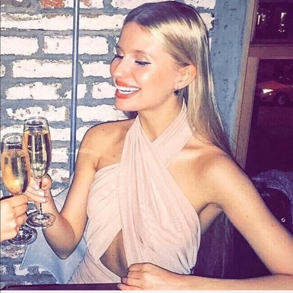 Meet the Posher - Picture 4 of 6